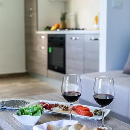 Apartman Volte * בוזט